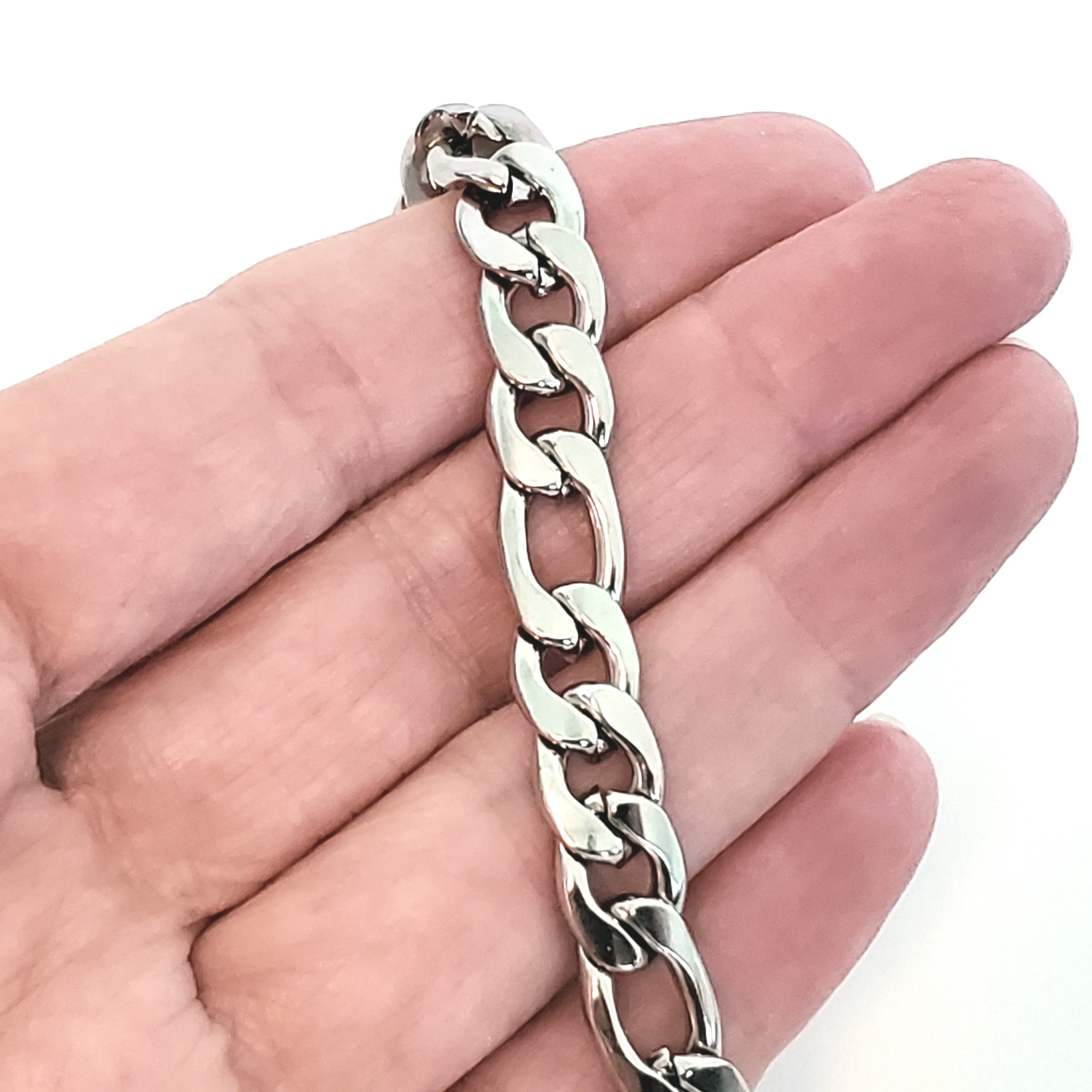 10mm Figaro Chain, Lot Size 30 Feet, #1980