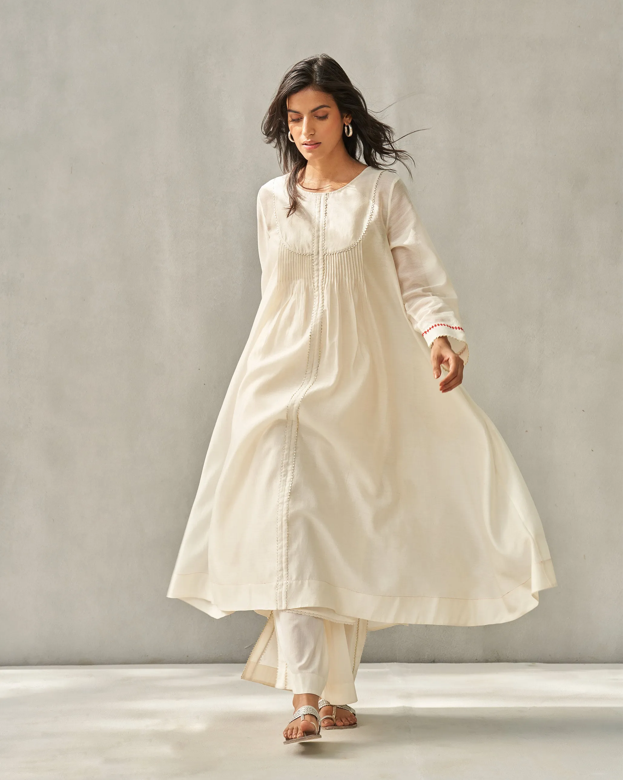 Ayat Kurta with Slip - Ivory