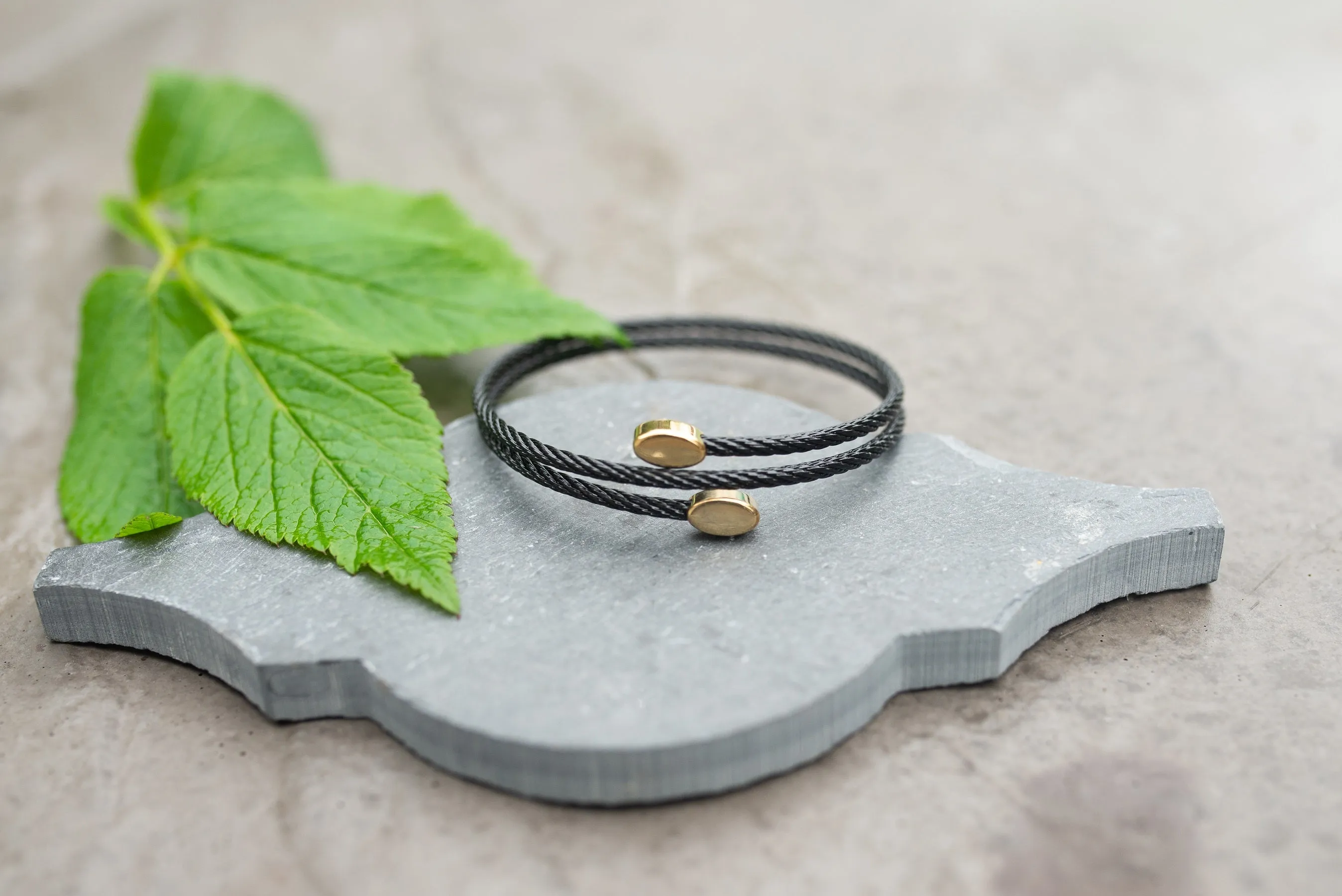 Black Wire Bracelet with Oval