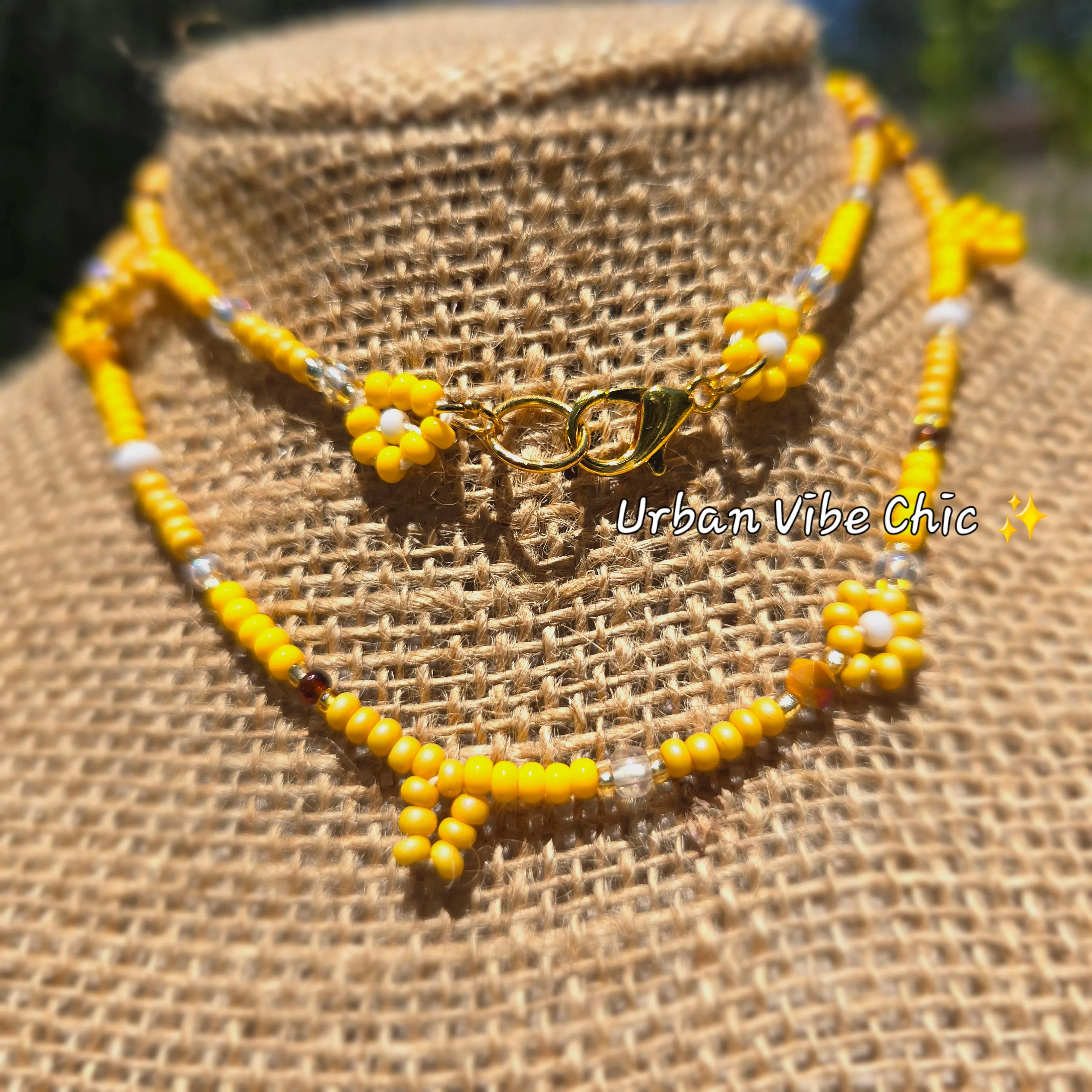 Brown & Yellow Daisy Beaded Necklace |Flower Bead Bead Necklace | Urban Vibe Chic | Seed Bead Jewelry