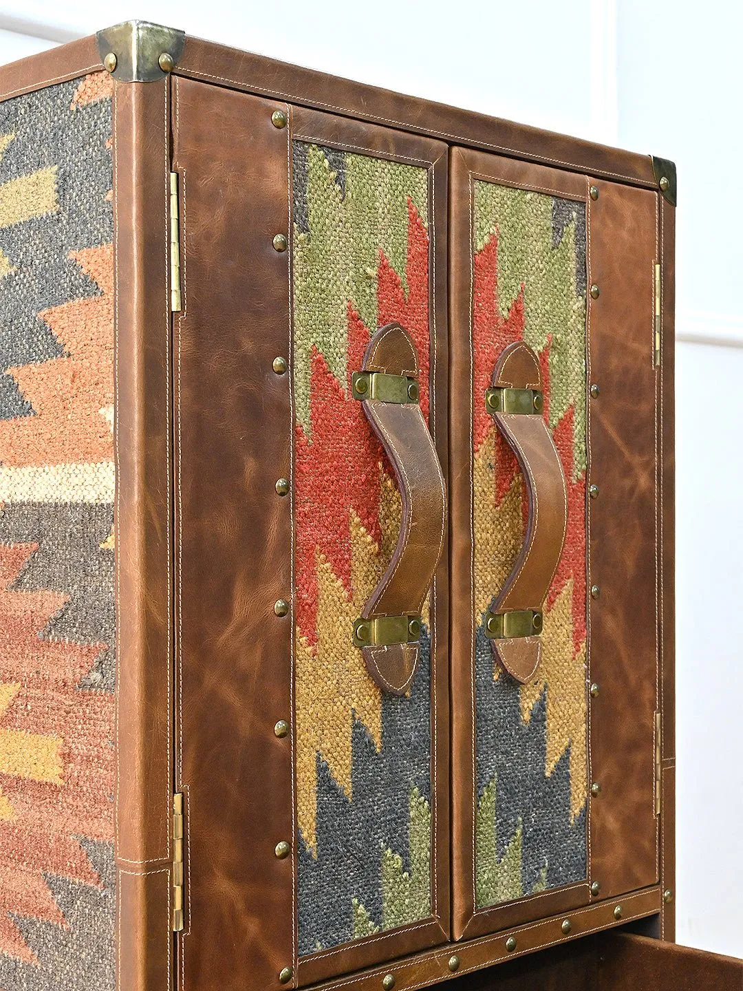 ELEGANCE CABINET WITH DRAWER - KILIM AND LEATHER