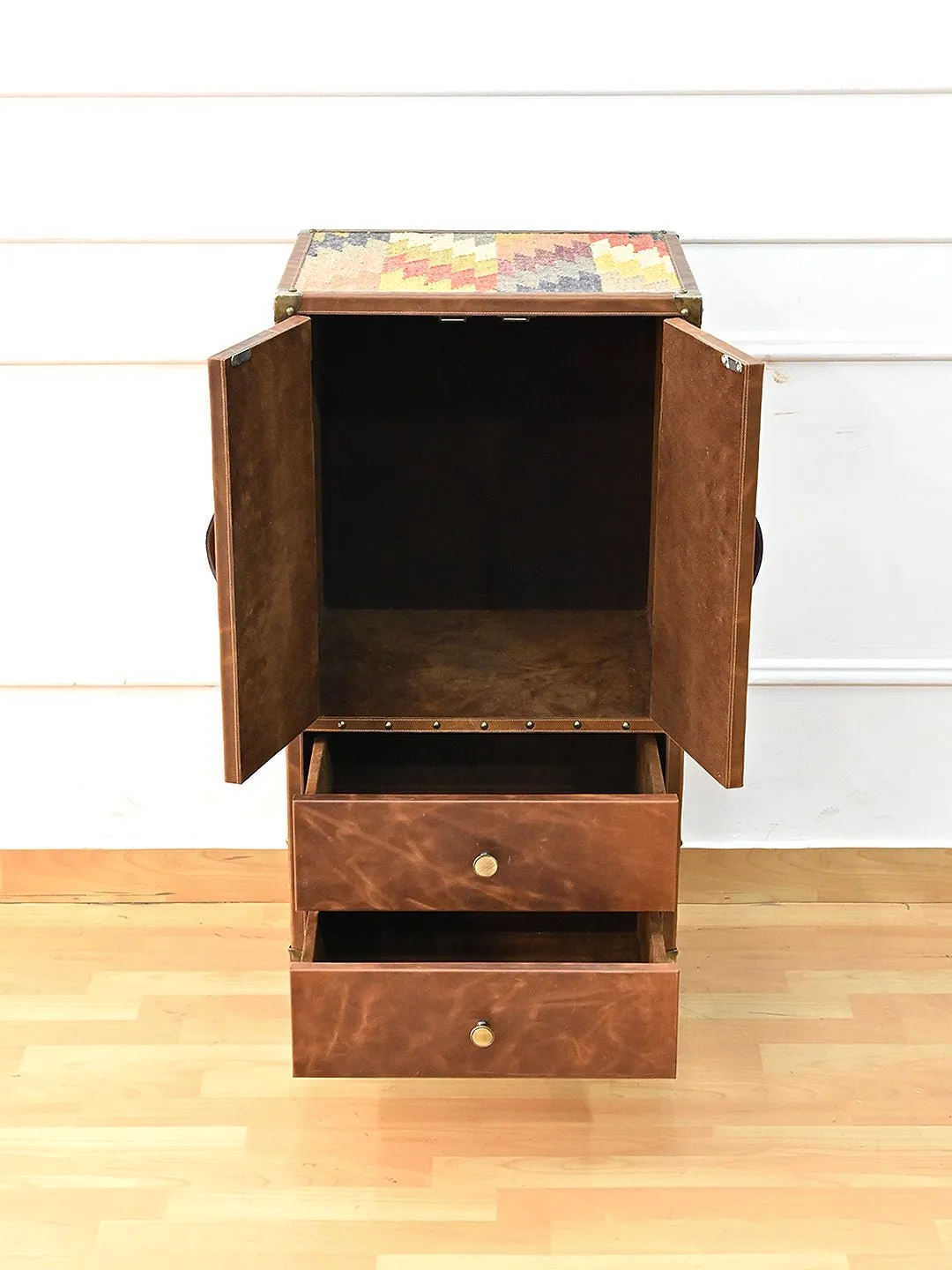 ELEGANCE CABINET WITH DRAWER - KILIM AND LEATHER