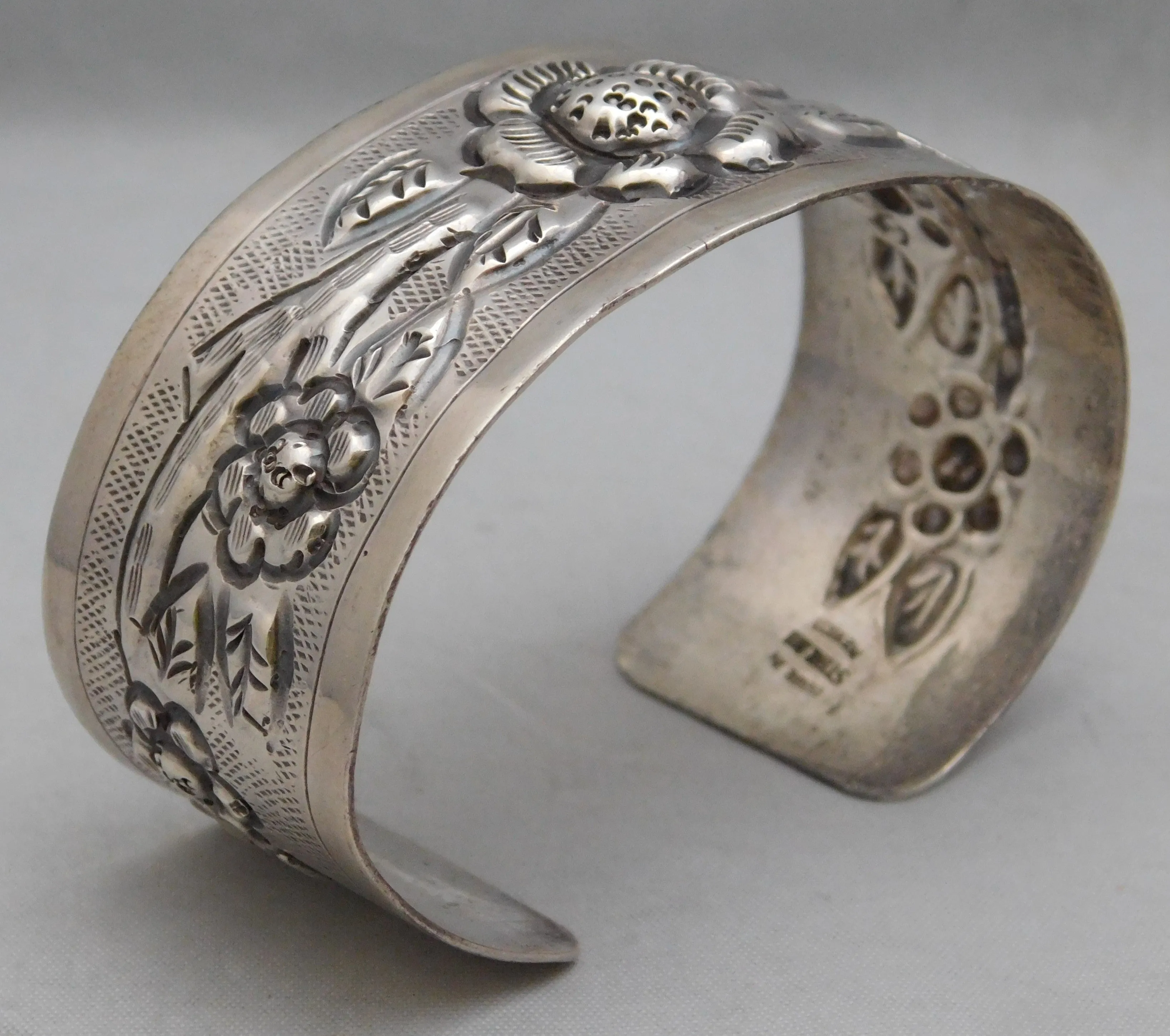 Large Stunning Sterling Silver Mexico Flower Repousse Cuff Bracelet...7.5" Wrist