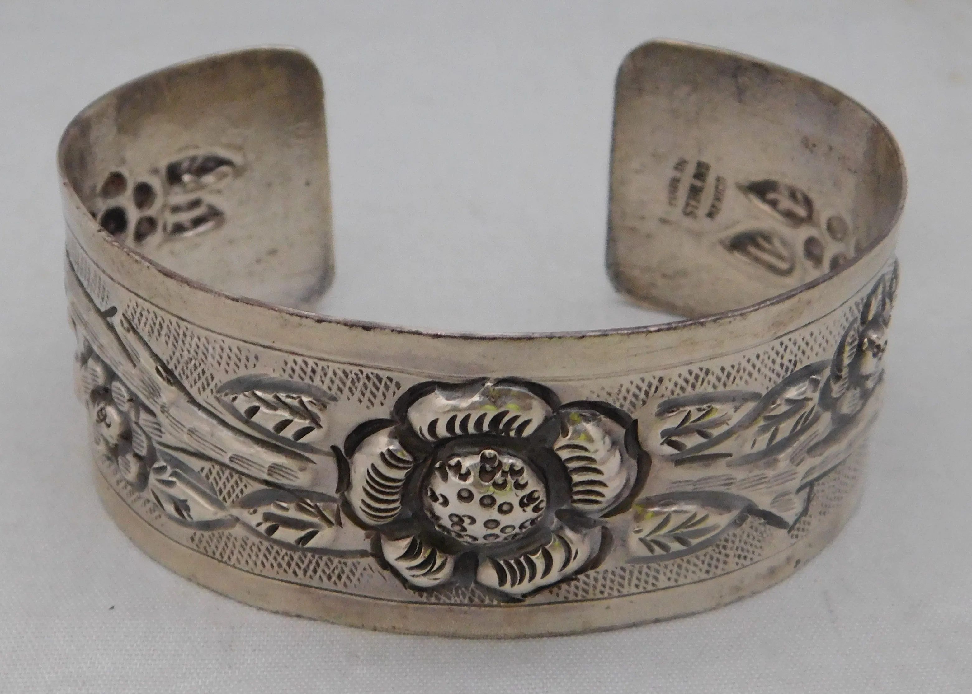 Large Stunning Sterling Silver Mexico Flower Repousse Cuff Bracelet...7.5" Wrist