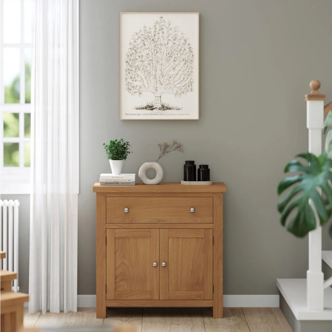 Manor Collection Dorset Oak Small Sideboard