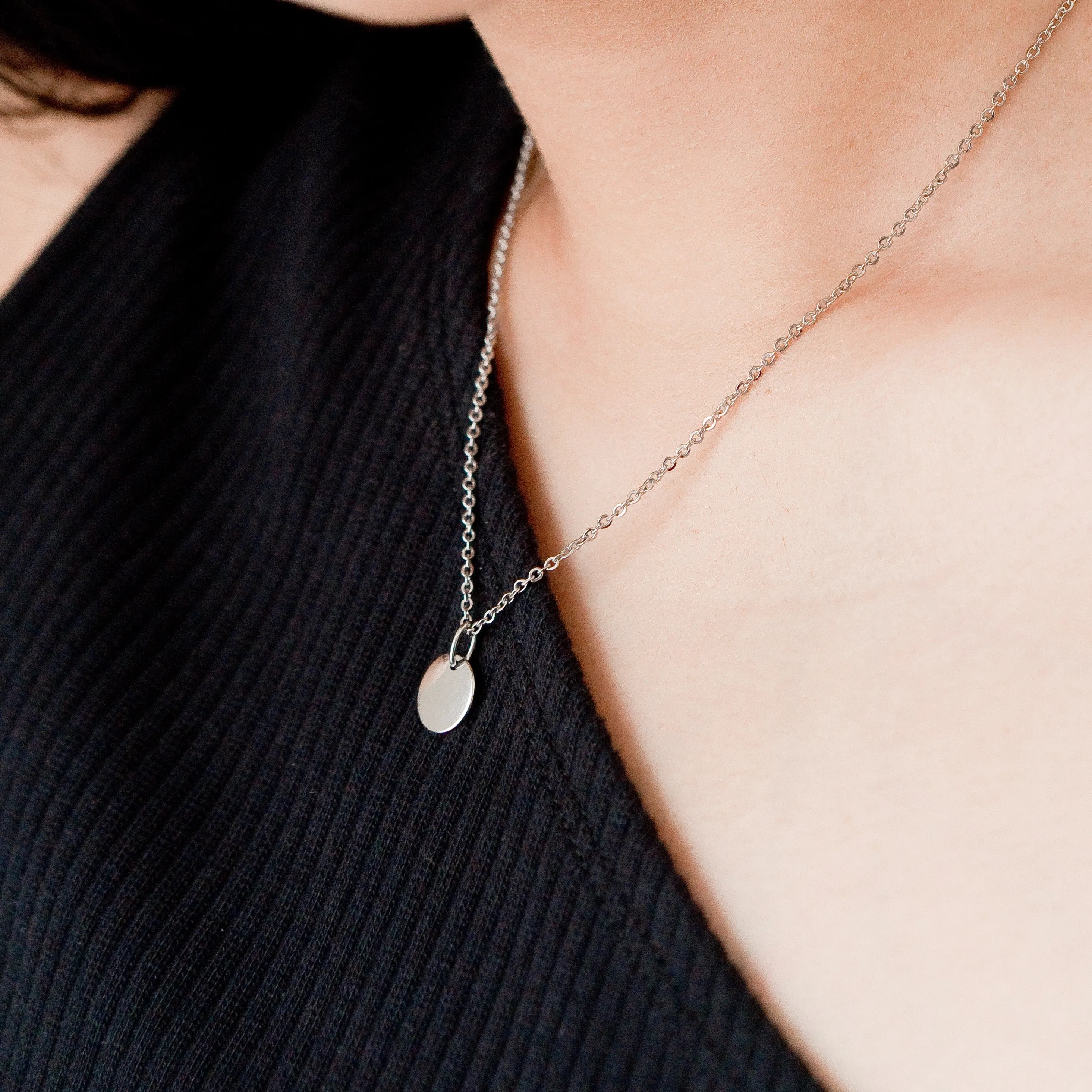 Mini Round Pendant Necklace