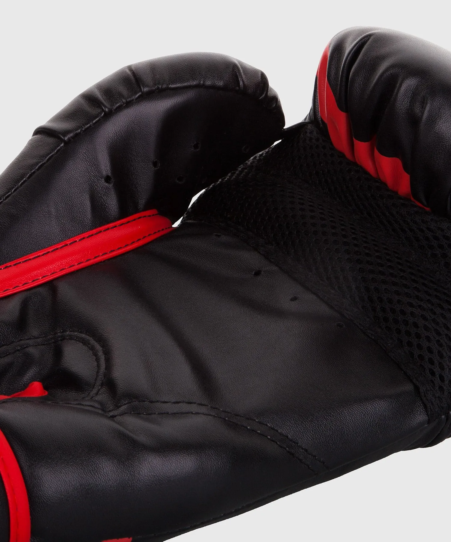 Venum Challenger 2.0 Boxing Gloves - Black/Red - Exclusive